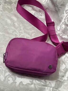 lululemon Magenta Crossbody  belt bag